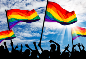 Retiran ayuda a escuelas de Florida por discriminar a alumnos homosexuales