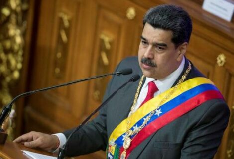 Maduro hace un nuevo intento por rescatar al petro