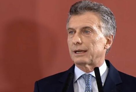 Macri pide a Petro no caer en los errores del populismo como lo hizo Argentina