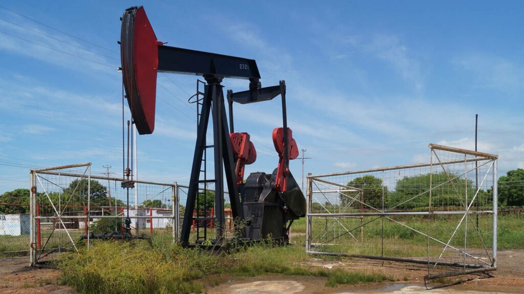 Petróleo venezolano sube a 59,42 dólares y lleva siete semanas en alza