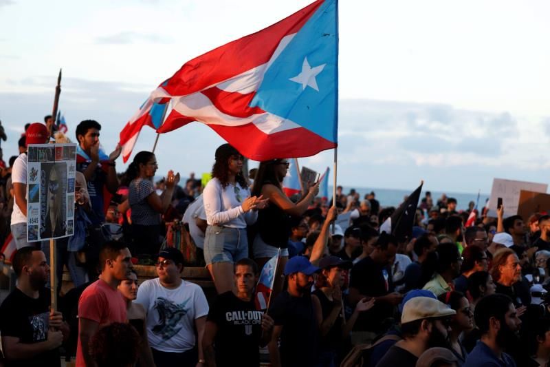 Protestas en Puerto Rico contra la gestión de la crisis durante los terremotos