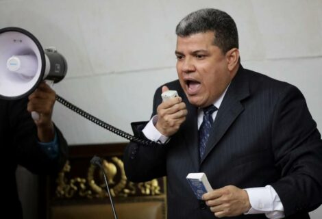 Luis Parra exige a Maduro que "dé la cara"