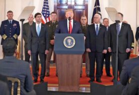 Trump opta por la contención militar para evitar guerra con Irán
