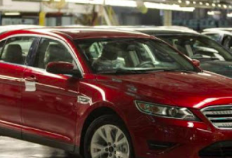 Ford llama a revisión 227.884 vehículos en Norteamérica