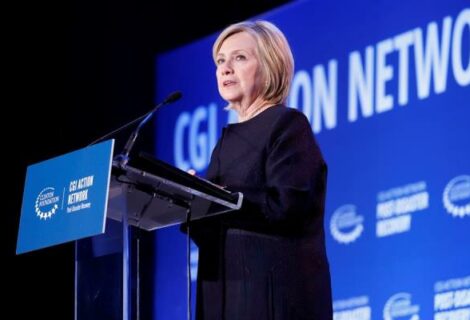 Hillary Clinton advierte en Puerto Rico sobre la crisis climática