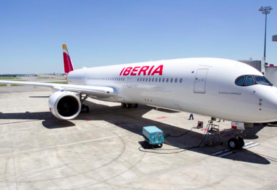 Un avión de Iberia repatriará el domingo a españoles varados en Ecuador