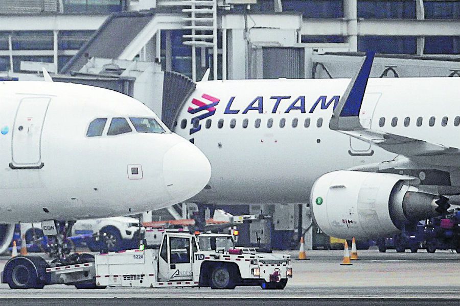 Latam suspende sus vuelos entre Buenos Aires y Miami por el coronavirus