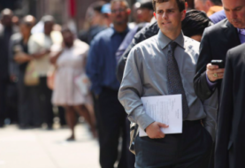 Las peticiones de desempleo en EEUU alcanzan los 6,64 millones en una semana