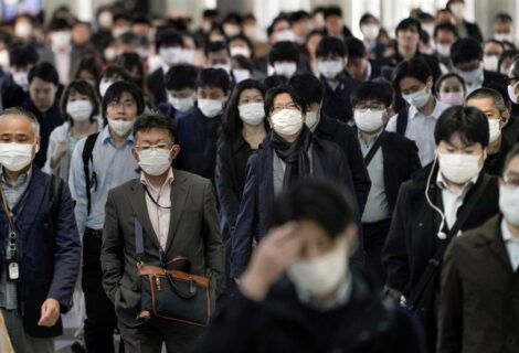 Japón se prepara para un estado de alerta sanitaria por el COVID-19