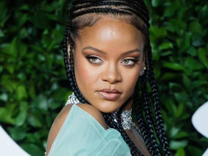Rihanna, imparable con su línea de belleza