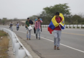 COVID y bajas temperaturas agravan crisis de venezolanos en Suramérica