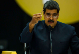 Maduro demanda al Banco de Inglaterra para poder vender su reserva de oro