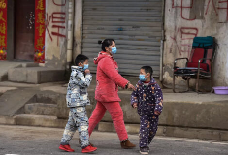China permanece en mínimos de nuevos contagios