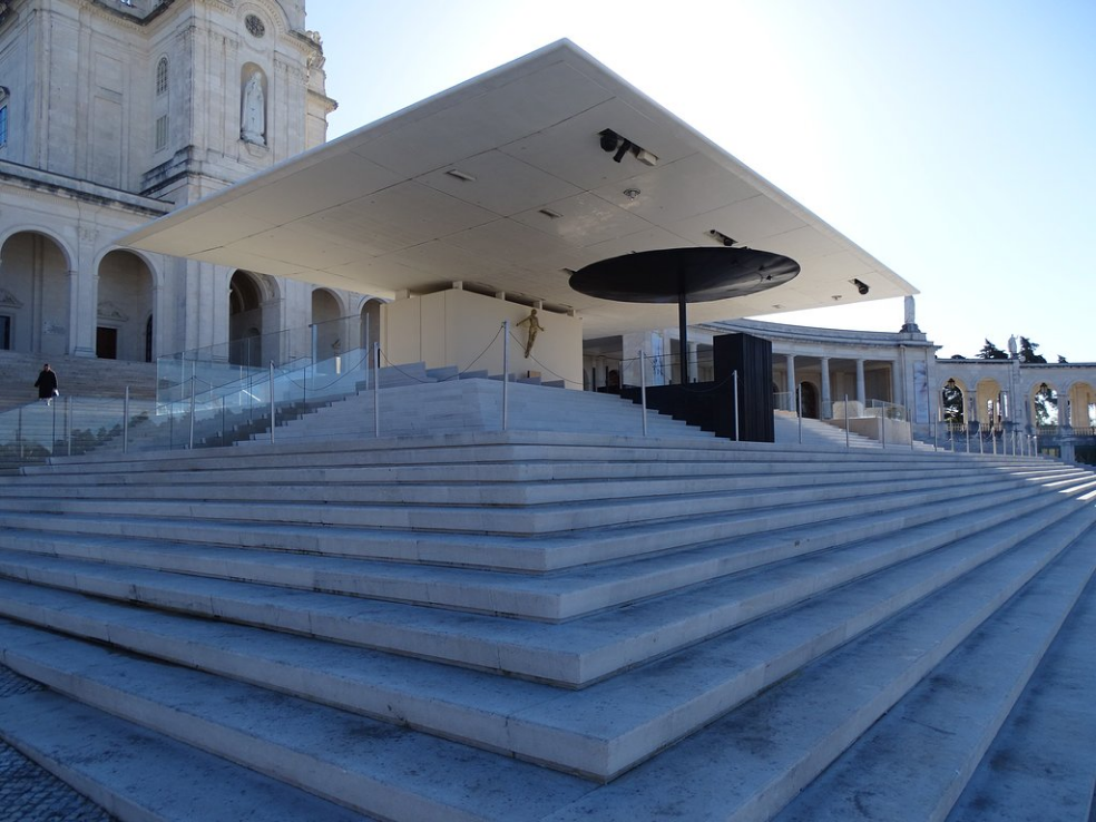 Santuario de Fátima reitera que celebrará el 13 de mayo sin peregrinos
