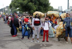 La odisea de los venezolanos que vuelven desde Colombia en imágenes