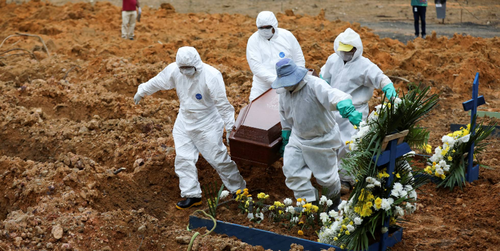 Brasil registra récord de 1.262 muertes en un sólo día