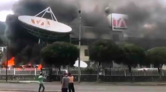SIP condena ataques a las sedes de medios en Ecuador y México