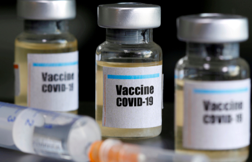 Johnson & Johnson empezará a probar vacuna del COVID-19 en julio