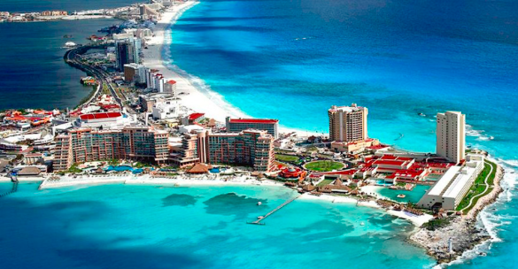 Caribe mexicano avanza lentamente hacia la reactivación del turismo