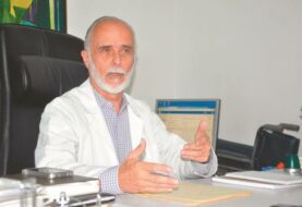 Exministro de Salud asegura que contagios por COVID seguiran en aumento