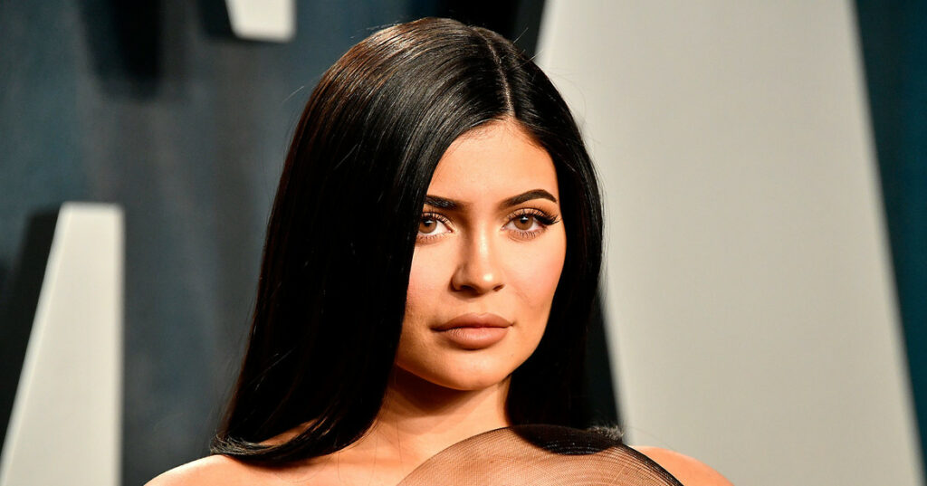 Kylie Jenner y Kanye West son las estrellas mejor pagadas de 2020
