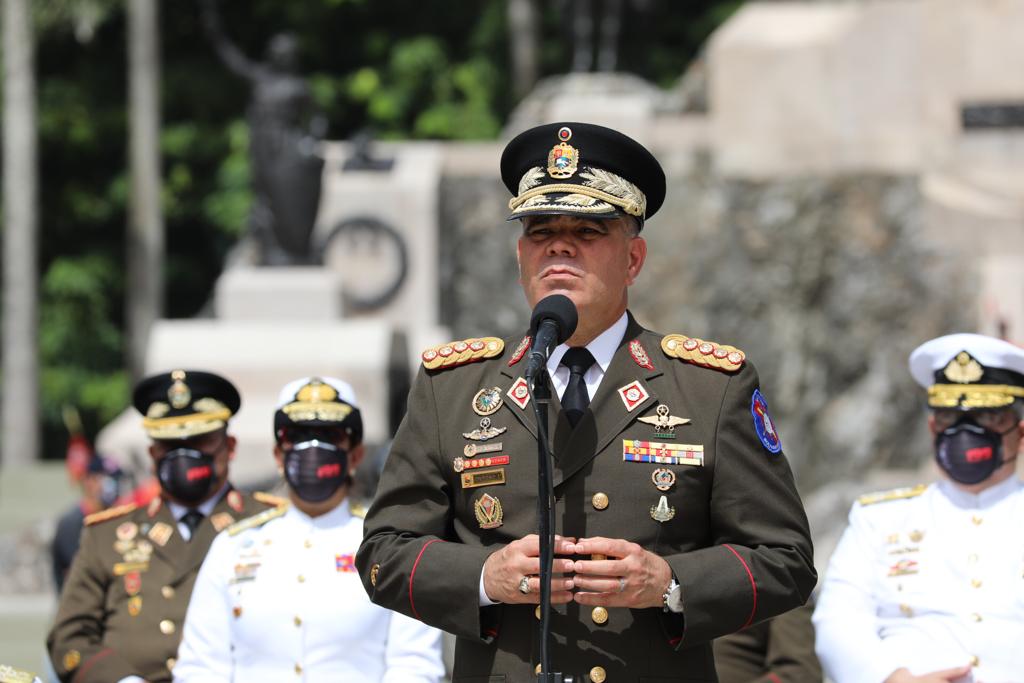 Otra vez, Venezuela advierte a EEUU con respuesta militar