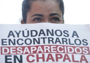 Protestan por desaparición de 8 personas en una ciudad del oeste de México
