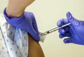 Buscan voluntarios en Miami para el ensayo de una vacuna contra el COVID-19