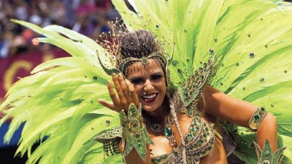 Escuelas de samba de Río piden que participantes en el carnaval estén vacunados