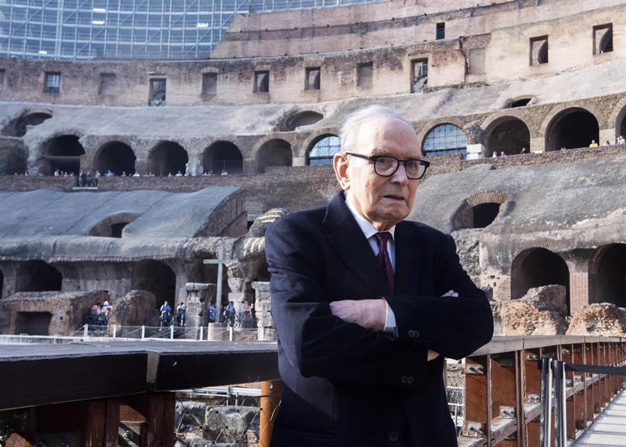 Italia despide al «genio» Ennio Morricone y agradece su legado
