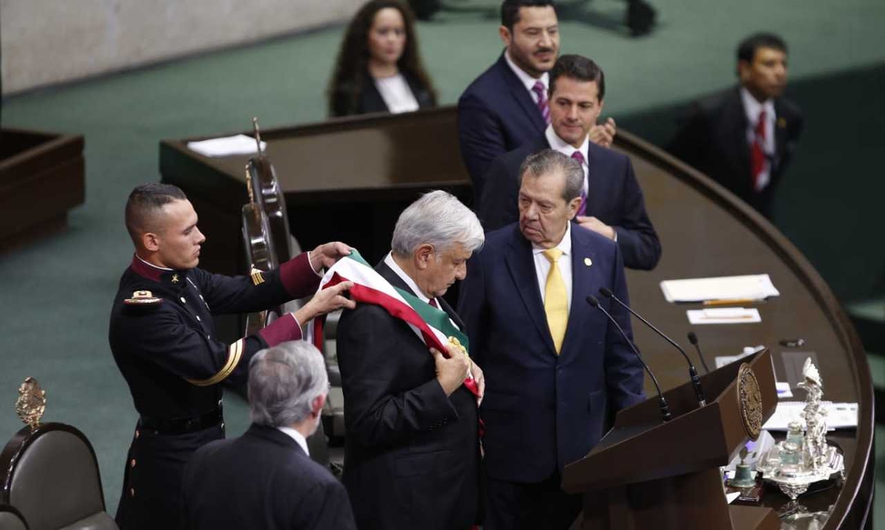 López Obrador cumple 2 años en la presidencia y México más dividido