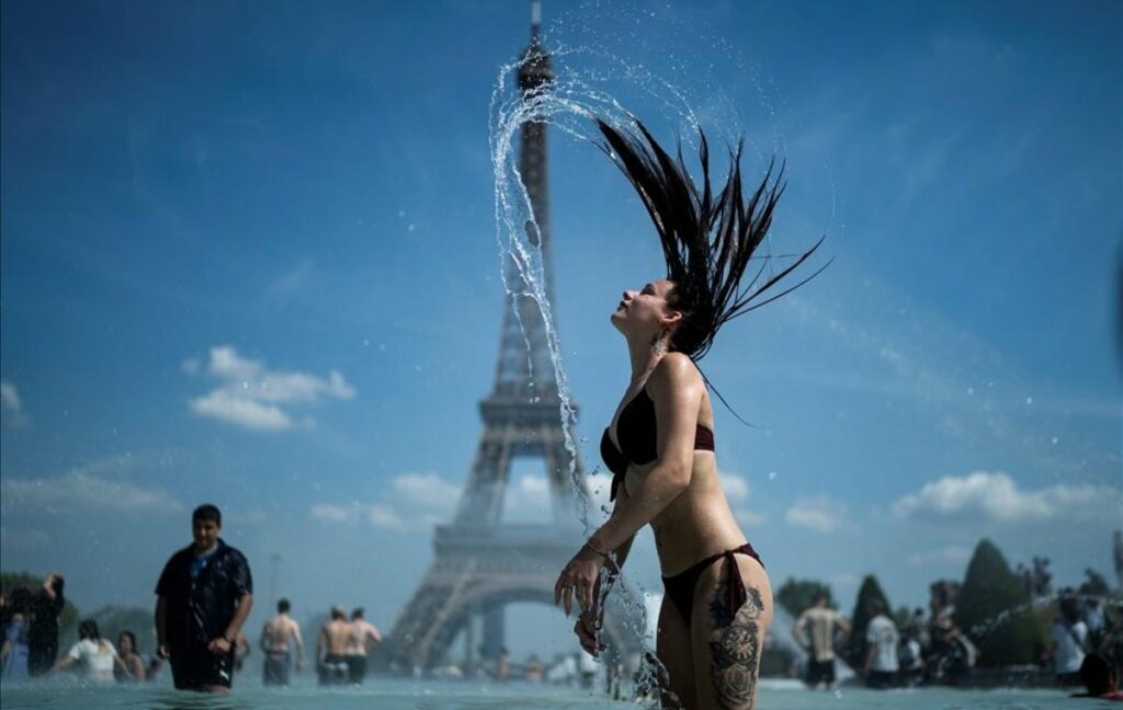 Casi media Francia en alerta por calor del verano