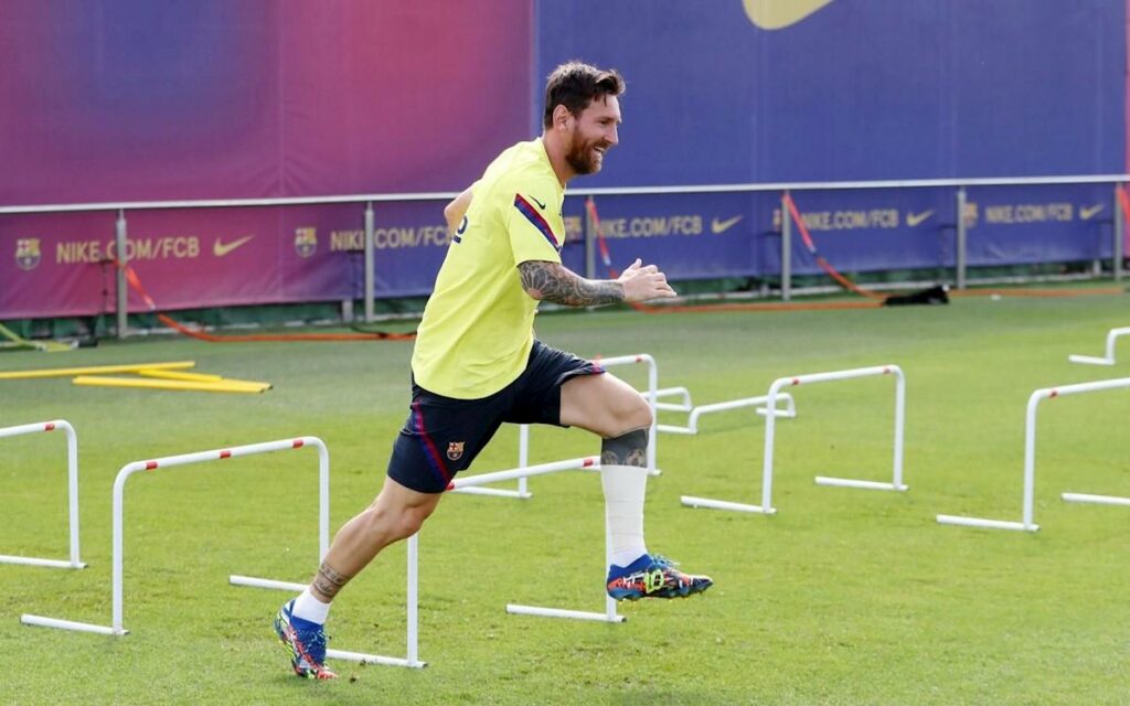 Leo Messi se entrena con normalidad
