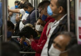 México roza 500.000 casos de COVID-19 mientras discuten si usan cubrebocas