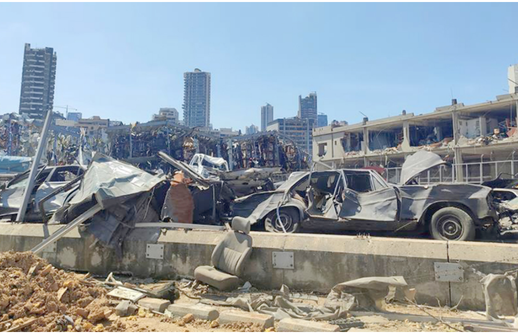 Puerto de Beirut opera con normalidad dos semanas después de explosión