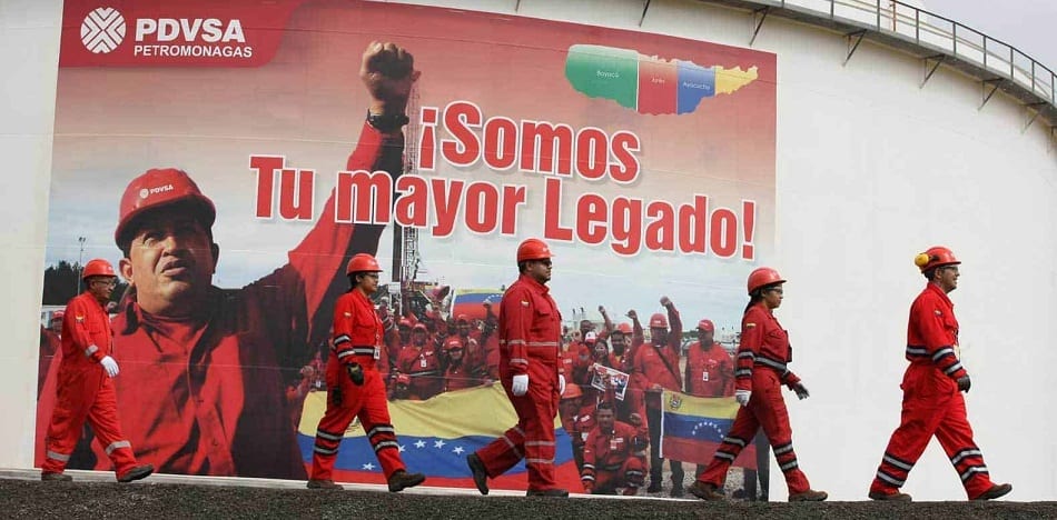 Venezolano se entrega en Miami por trama de lavado que involucra a PDVSA