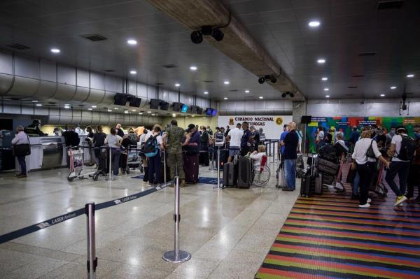 Venezuela prolonga hasta el 12 de septiembre el cierre de vuelos por coronavirus