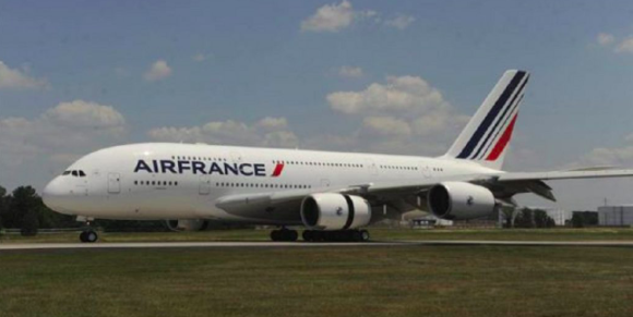 Air France suspende «temporalmente» sus operaciones en Venezuela