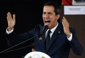 Guaidó llama a Maduro "brutal dictador" y pide a militares retirarle el apoyo