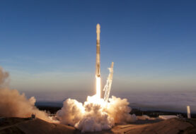 Primera misión operativa de SpaceX a la EEI se atrasa para octubre