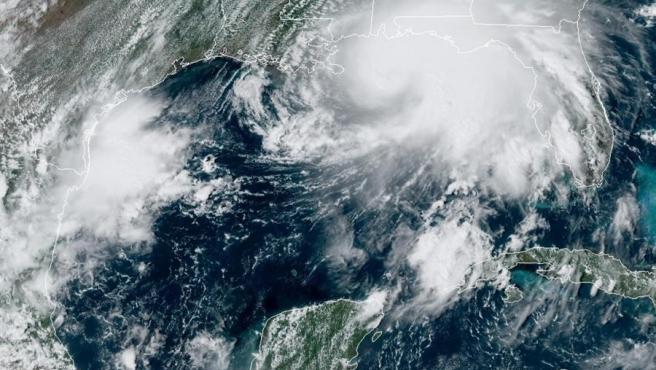 Sally toca tierra en Alabama como huracán de categoría 2