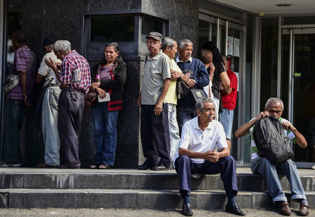 Venezuela vive una de las etapas más oscuras de su vida económica