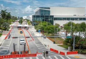 Miami abre teatros a medida que Florida baja tasa de positivos de COVID-19