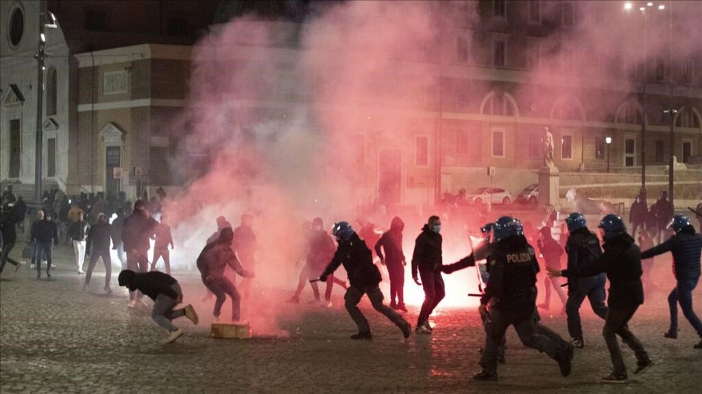 Disturbios en Italia ante cierres para evitar contagios
