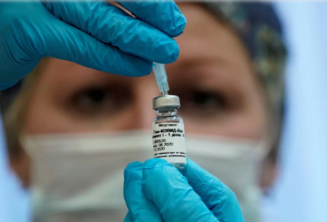 Expertos alemanes afirman que aún con la vacuna seguirán las restricciones