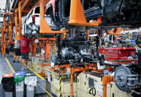 La producción industrial en México cae un 9 %