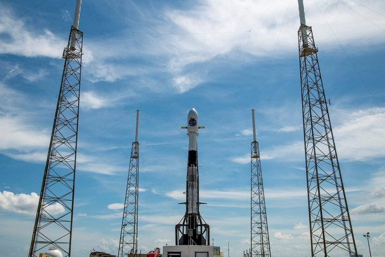 La primera misión operativa a la EEI de SpaceX y la NASA ya tiene fecha