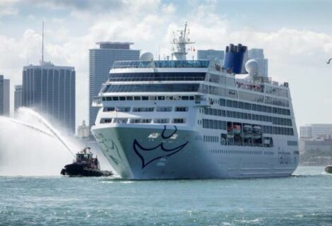 Carnival cancela también sus cruceros desde Miami y Cañaveral
