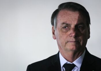 Bolsonaro comenta la suspensión de las pruebas de la vacuna china