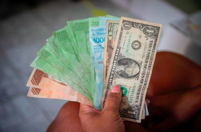 Precio del dólar se dispara en Venezuela